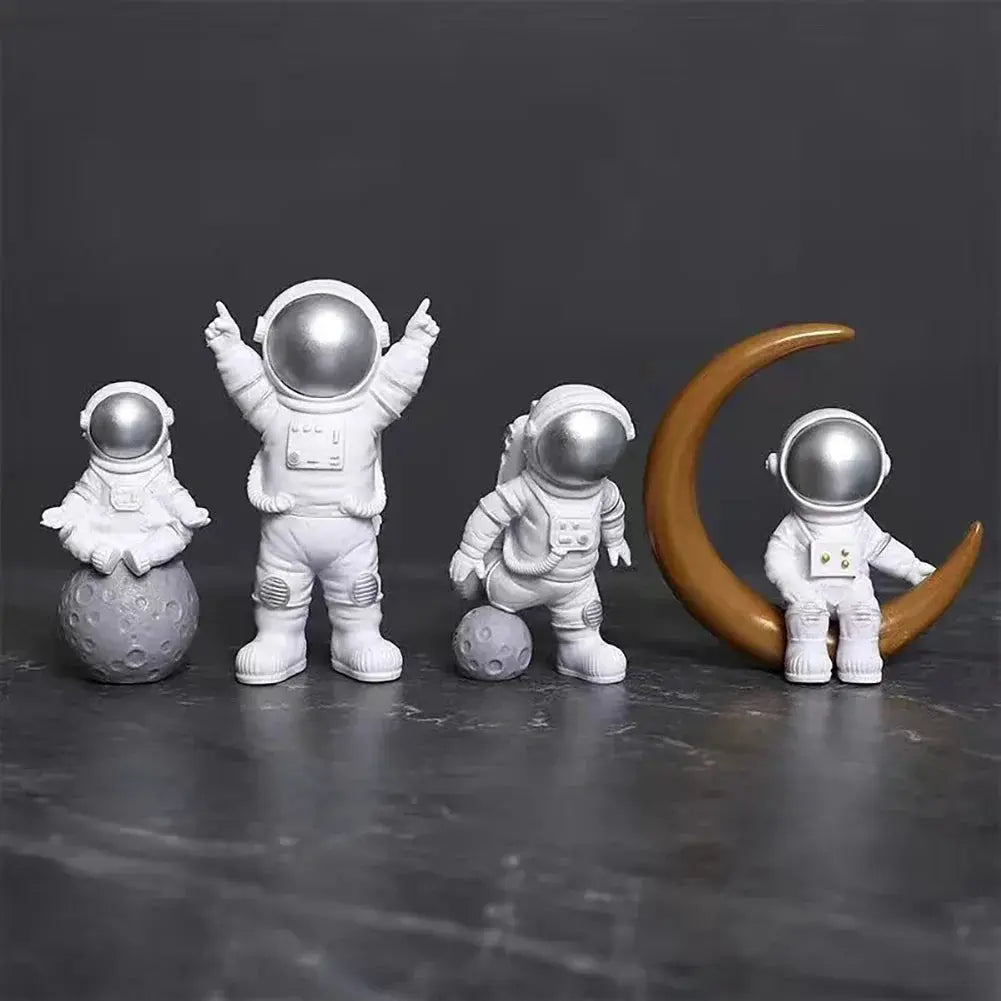 Astronaut Figure Statue | Astronaut Statue | EaseYourDay